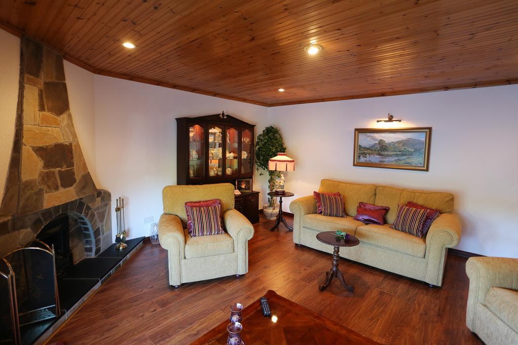 Sleepy Hollow B&B แบลลีมีนา ภายนอก รูปภาพ