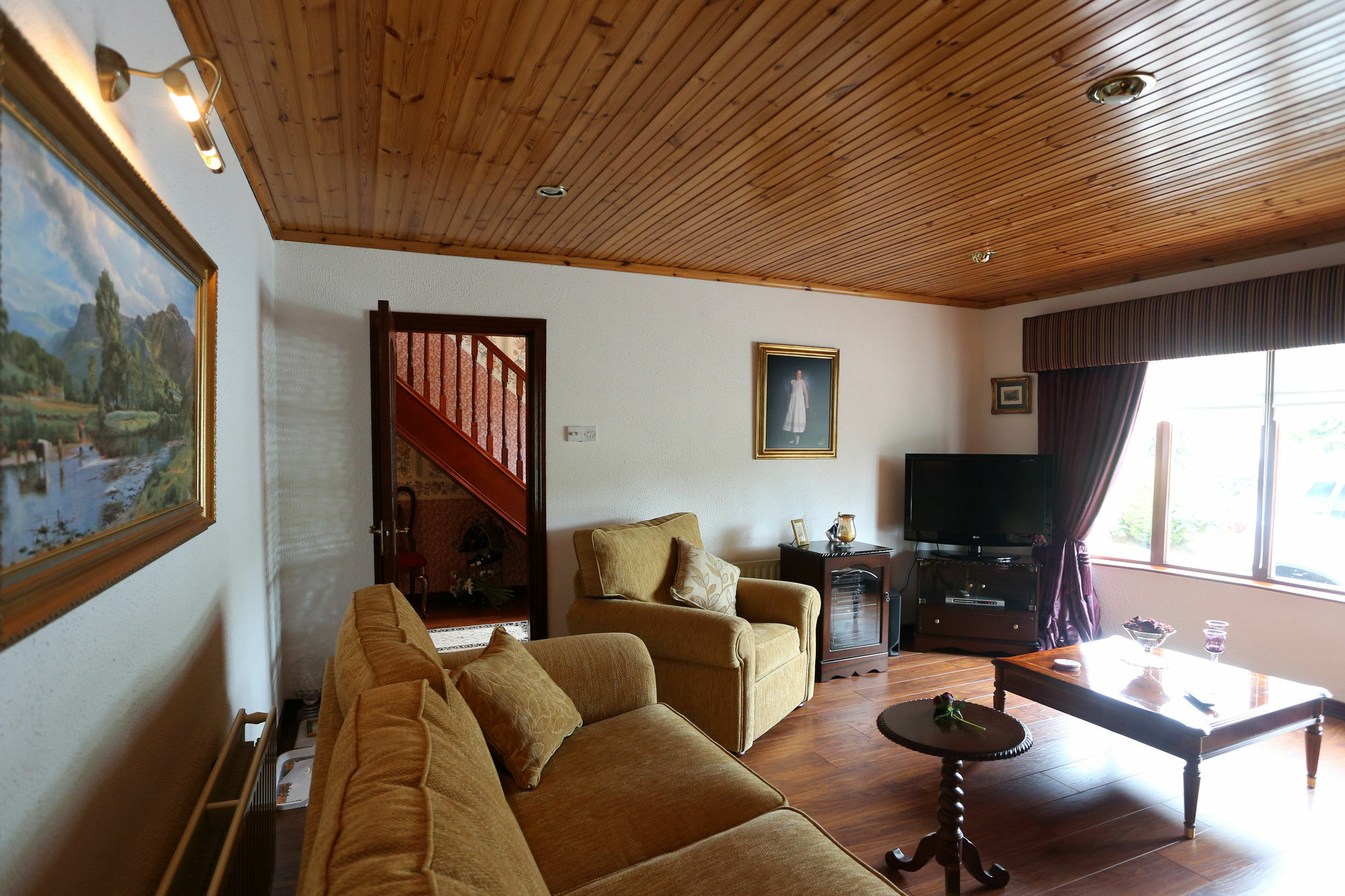 Sleepy Hollow B&B แบลลีมีนา ภายนอก รูปภาพ
